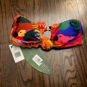 NWT** FARM RIO Macaw Party Bikini Top